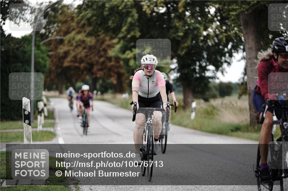 30.08.2026 - Elbe Triathlon Hamburg Michael Burmester http://msf.ph/oto/10076713 30.08.2026 11:25:11 Radfahren 1425, 1600, 1635, 1668, 1673, 1712 meine-sportfotos.de