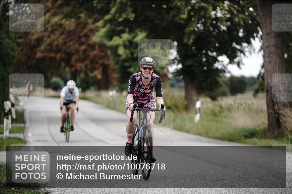 30.08.2026 - Elbe Triathlon Hamburg Michael Burmester http://msf.ph/oto/10076718 30.08.2026 11:25:15 Radfahren 1635, 1668, 1673 meine-sportfotos.de