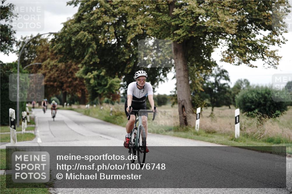 30.08.2026 - Elbe Triathlon Hamburg Michael Burmester http://msf.ph/oto/10076748 30.08.2026 11:25:54 Radfahren 1355, 1396, 1601, 1675 meine-sportfotos.de