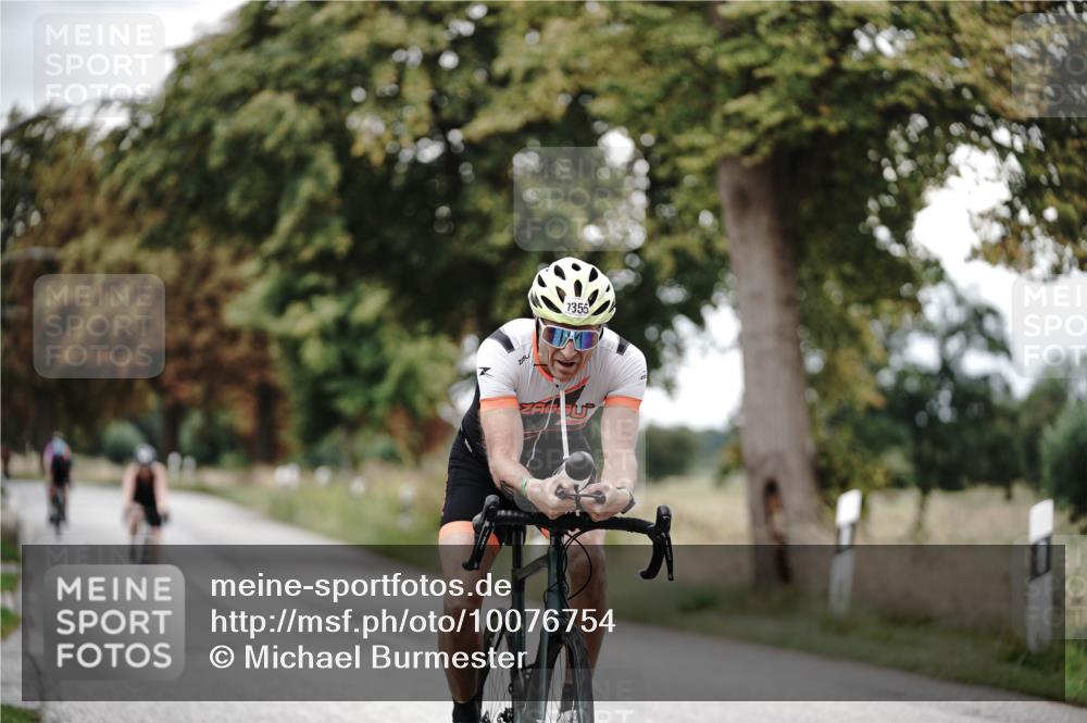 30.08.2026 - Elbe Triathlon Hamburg Michael Burmester http://msf.ph/oto/10076754 30.08.2026 11:26:00 Radfahren 1355, 1603 meine-sportfotos.de