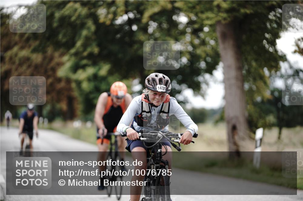 30.08.2026 - Elbe Triathlon Hamburg Michael Burmester http://msf.ph/oto/10076785 30.08.2026 11:26:34 Radfahren 1364, 1397, 1432, 1448, 1460, 1623 meine-sportfotos.de