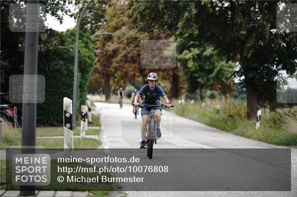 30.08.2026 - Elbe Triathlon Hamburg Michael Burmester http://msf.ph/oto/10076808 30.08.2026 11:26:58 Radfahren 1190, 1398, 1399 meine-sportfotos.de