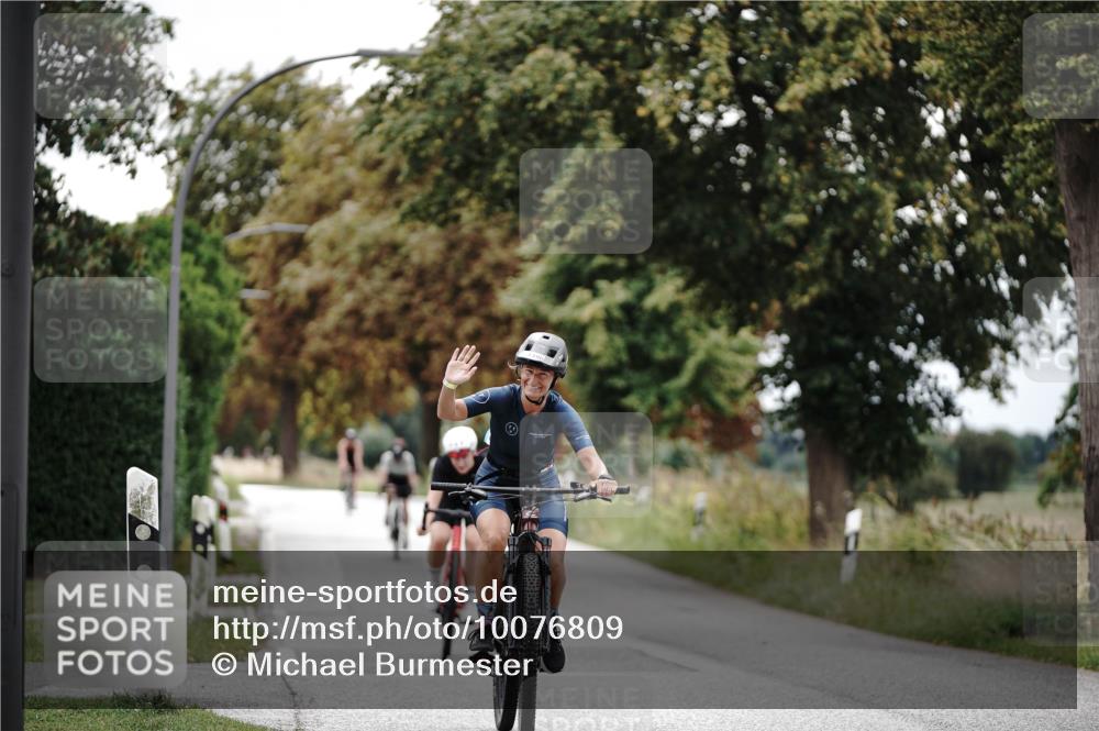 30.08.2026 - Elbe Triathlon Hamburg Michael Burmester http://msf.ph/oto/10076809 30.08.2026 11:26:59 Radfahren 1190, 1398, 1399 meine-sportfotos.de