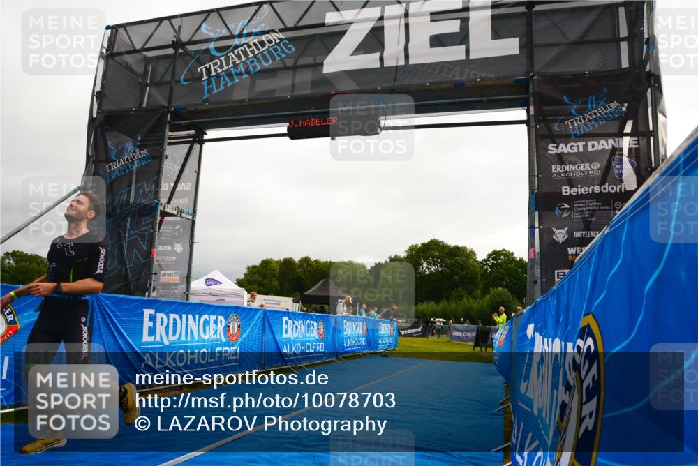 30.08.2026 - Elbe Triathlon Hamburg LAZAROV Photography http://msf.ph/oto/10078703 30.08.2026 10:00:25 Ziel 190 meine-sportfotos.de