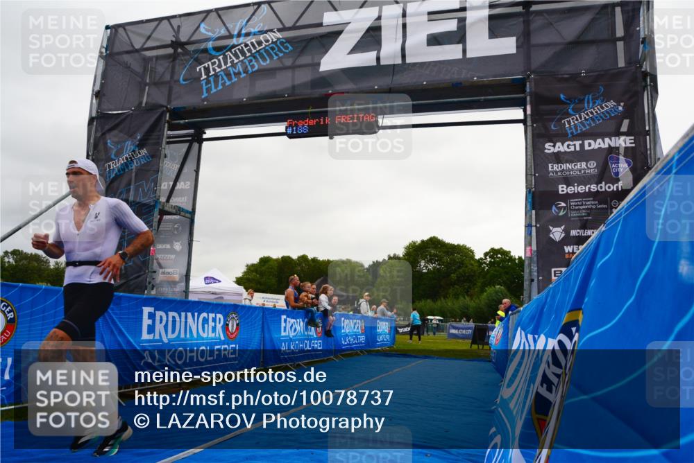 30.08.2026 - Elbe Triathlon Hamburg LAZAROV Photography http://msf.ph/oto/10078737 30.08.2026 10:05:12 Ziel 188 meine-sportfotos.de