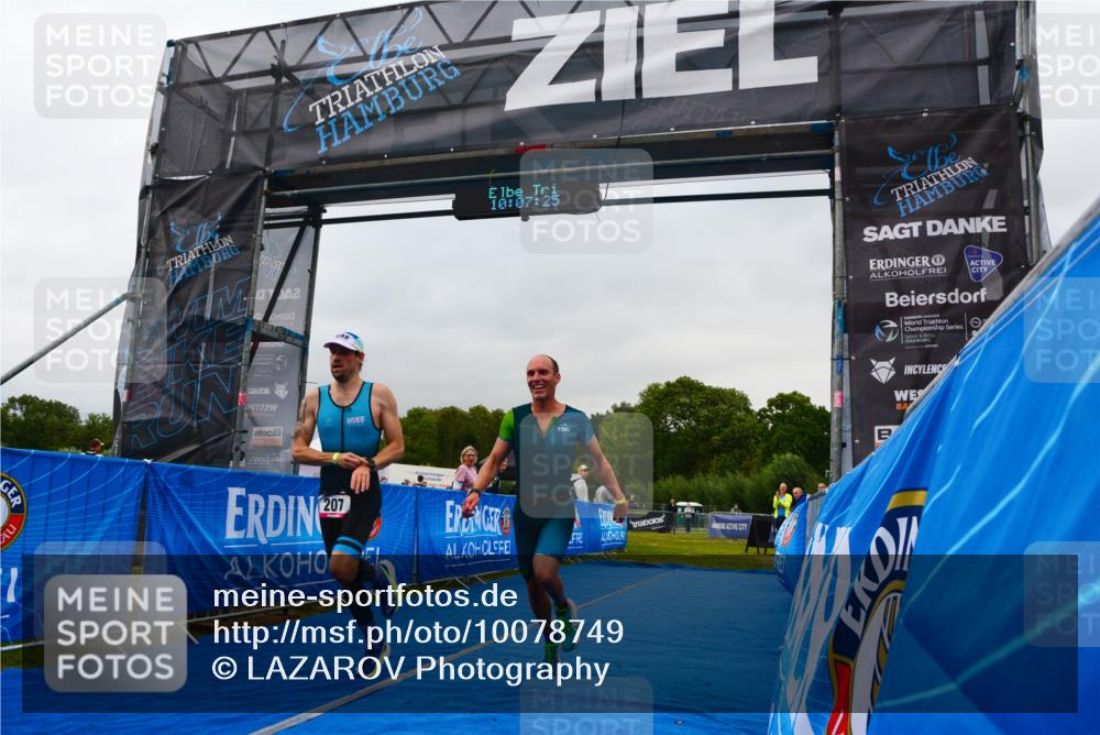 30.08.2026 - Elbe Triathlon Hamburg LAZAROV Photography http://msf.ph/oto/10078749 30.08.2026 10:07:25 Ziel 199, 207 meine-sportfotos.de