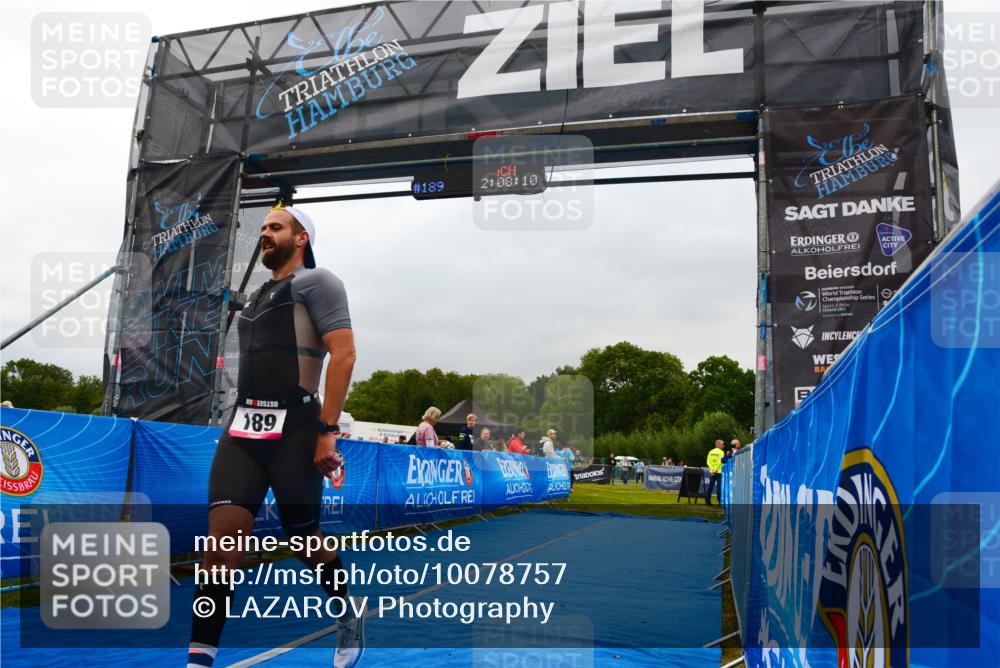 30.08.2026 - Elbe Triathlon Hamburg LAZAROV Photography http://msf.ph/oto/10078757 30.08.2026 10:08:09 Ziel 189 meine-sportfotos.de
