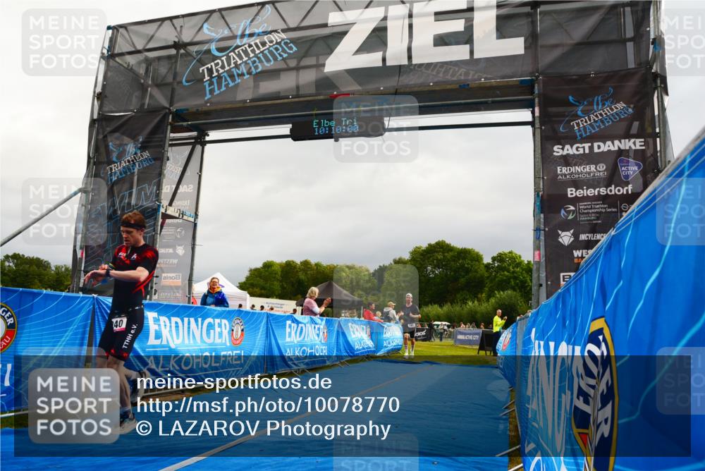 30.08.2026 - Elbe Triathlon Hamburg LAZAROV Photography http://msf.ph/oto/10078770 30.08.2026 10:10:00 Ziel 181, 240 meine-sportfotos.de