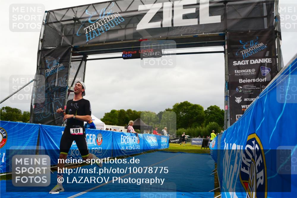 30.08.2026 - Elbe Triathlon Hamburg LAZAROV Photography http://msf.ph/oto/10078775 30.08.2026 10:10:04 Ziel 181, 240 meine-sportfotos.de