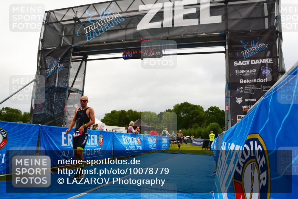 30.08.2026 - Elbe Triathlon Hamburg LAZAROV Photography http://msf.ph/oto/10078779 30.08.2026 10:10:34 Ziel 193, 221 meine-sportfotos.de