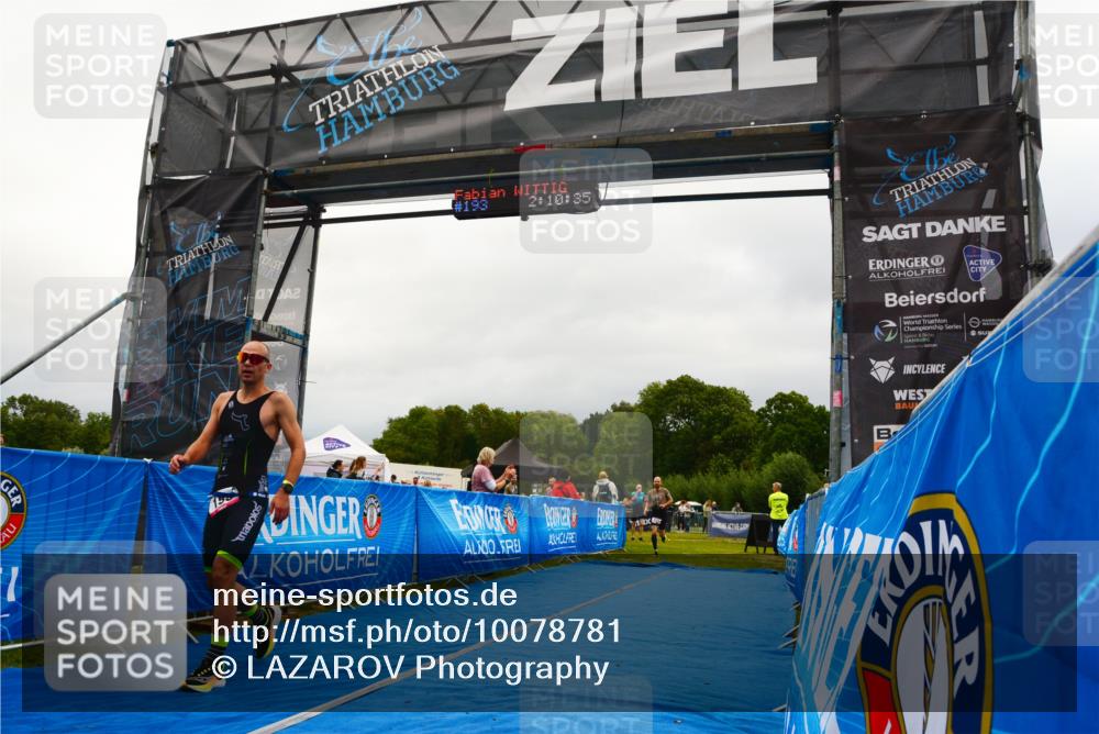 30.08.2026 - Elbe Triathlon Hamburg LAZAROV Photography http://msf.ph/oto/10078781 30.08.2026 10:10:34 Ziel 193, 221 meine-sportfotos.de