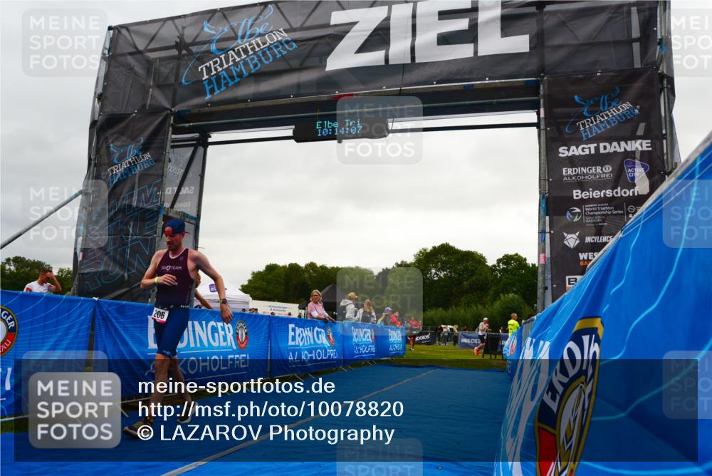 30.08.2026 - Elbe Triathlon Hamburg LAZAROV Photography http://msf.ph/oto/10078820 30.08.2026 10:14:08 Ziel 206 meine-sportfotos.de
