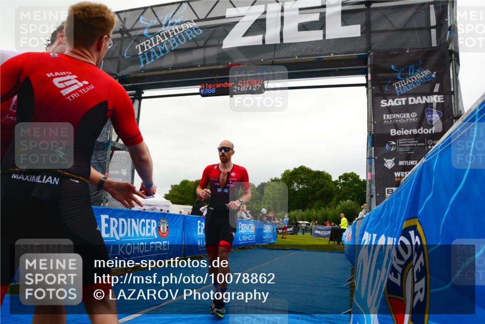 30.08.2026 - Elbe Triathlon Hamburg LAZAROV Photography http://msf.ph/oto/10078862 30.08.2026 10:17:28 Ziel 212, 308, 312 meine-sportfotos.de