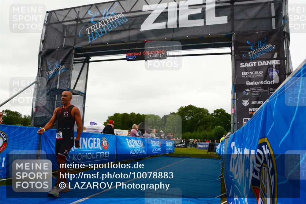 30.08.2026 - Elbe Triathlon Hamburg LAZAROV Photography http://msf.ph/oto/10078883 30.08.2026 10:18:16 Ziel 228 meine-sportfotos.de