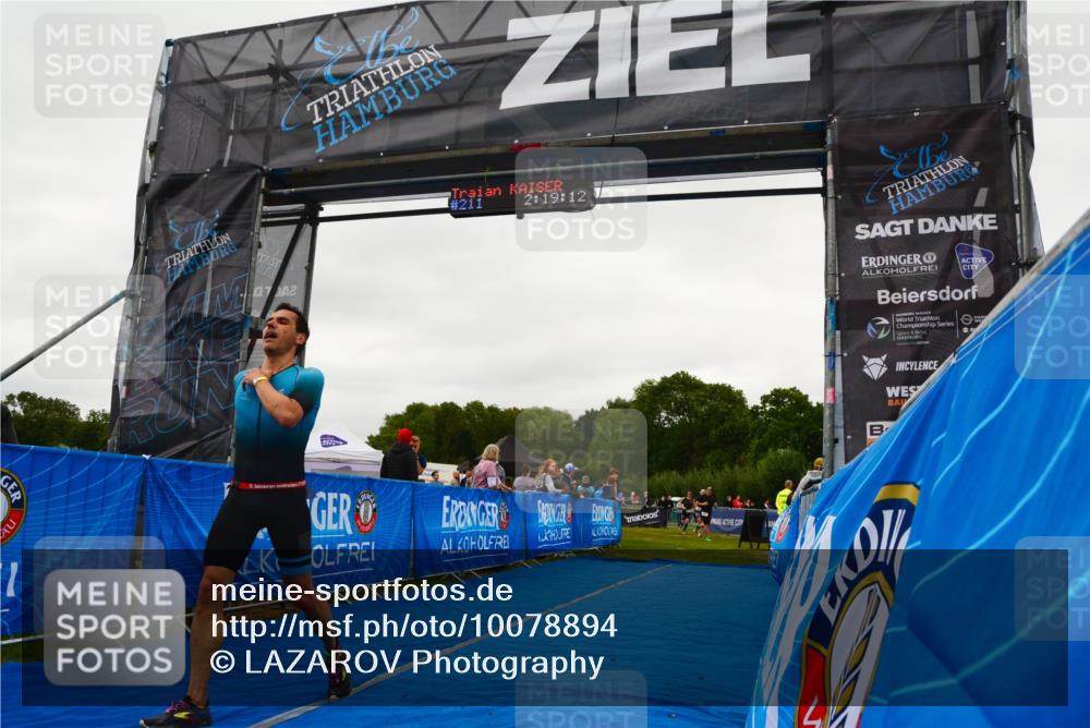 30.08.2026 - Elbe Triathlon Hamburg LAZAROV Photography http://msf.ph/oto/10078894 30.08.2026 10:19:12 Ziel 211 meine-sportfotos.de