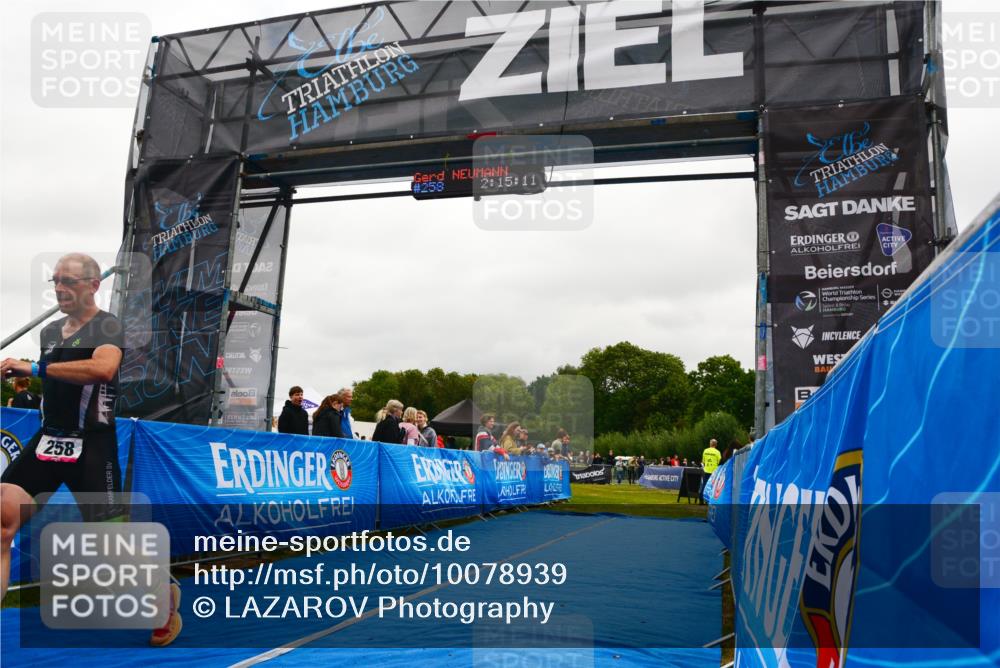 30.08.2026 - Elbe Triathlon Hamburg LAZAROV Photography http://msf.ph/oto/10078939 30.08.2026 10:25:11 Ziel 258 meine-sportfotos.de