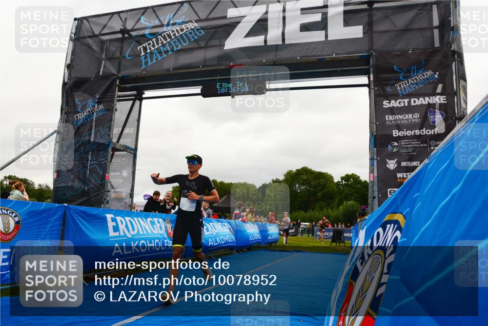 30.08.2026 - Elbe Triathlon Hamburg LAZAROV Photography http://msf.ph/oto/10078952 30.08.2026 10:26:31 Ziel 286, 368 meine-sportfotos.de