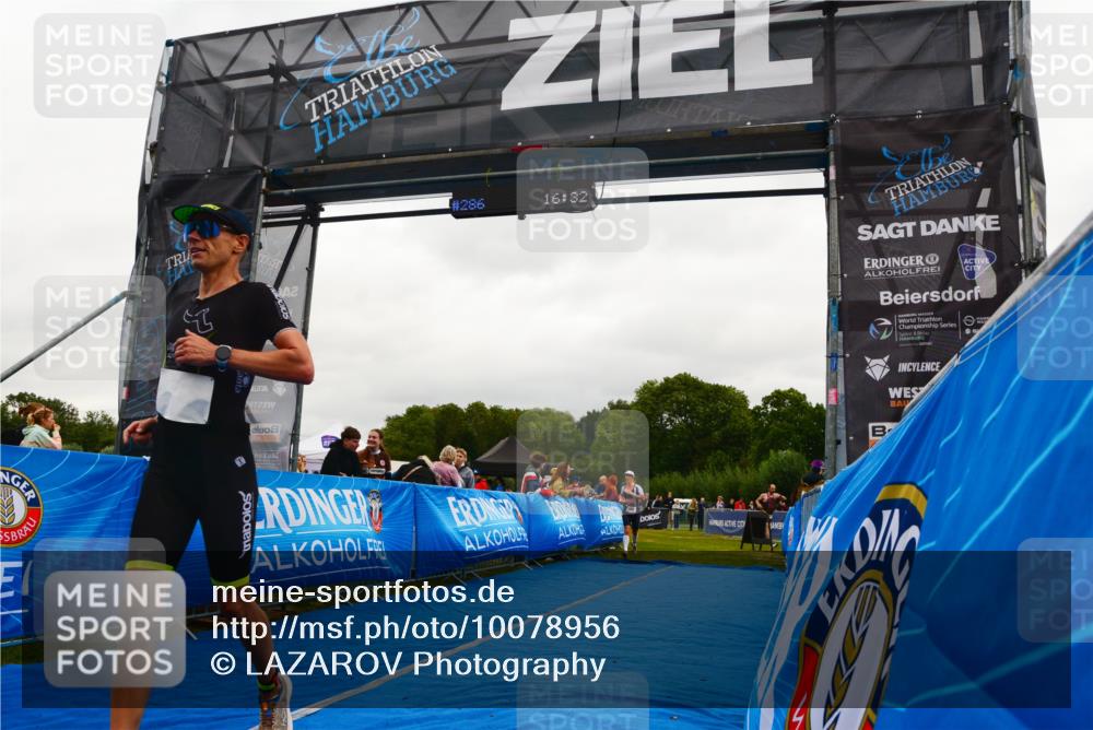 30.08.2026 - Elbe Triathlon Hamburg LAZAROV Photography http://msf.ph/oto/10078956 30.08.2026 10:26:32 Ziel 286, 368 meine-sportfotos.de