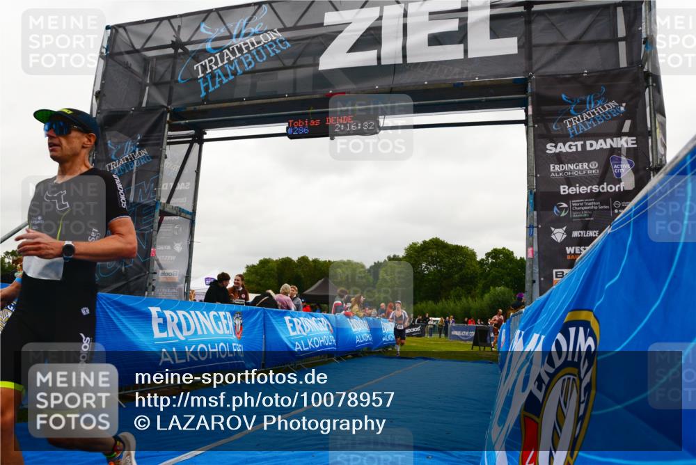 30.08.2026 - Elbe Triathlon Hamburg LAZAROV Photography http://msf.ph/oto/10078957 30.08.2026 10:26:32 Ziel 286, 368 meine-sportfotos.de