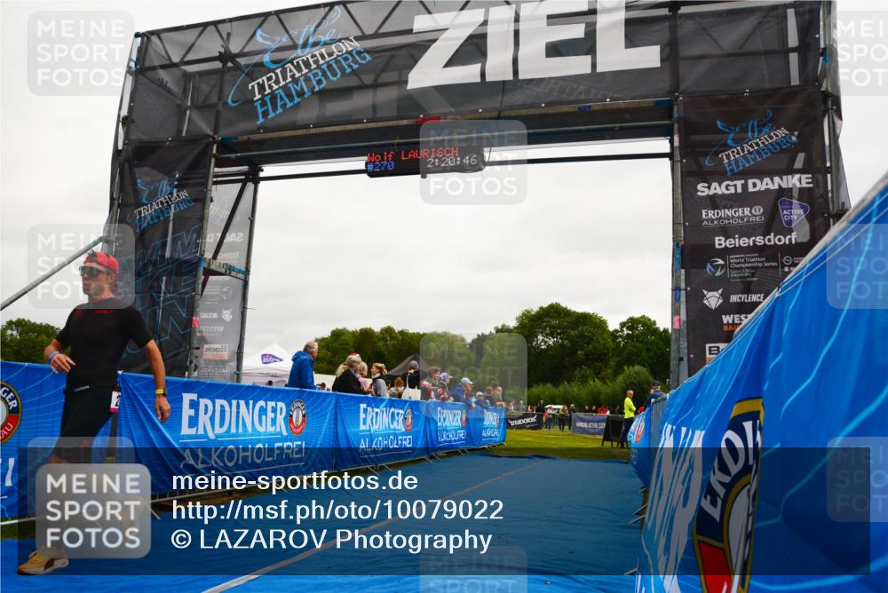 30.08.2026 - Elbe Triathlon Hamburg LAZAROV Photography http://msf.ph/oto/10079022 30.08.2026 10:30:45 Ziel 270 meine-sportfotos.de
