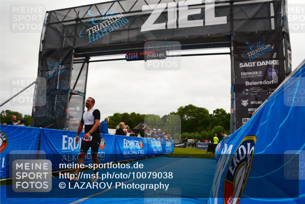 30.08.2026 - Elbe Triathlon Hamburg LAZAROV Photography http://msf.ph/oto/10079038 30.08.2026 10:31:13 Ziel 208 meine-sportfotos.de