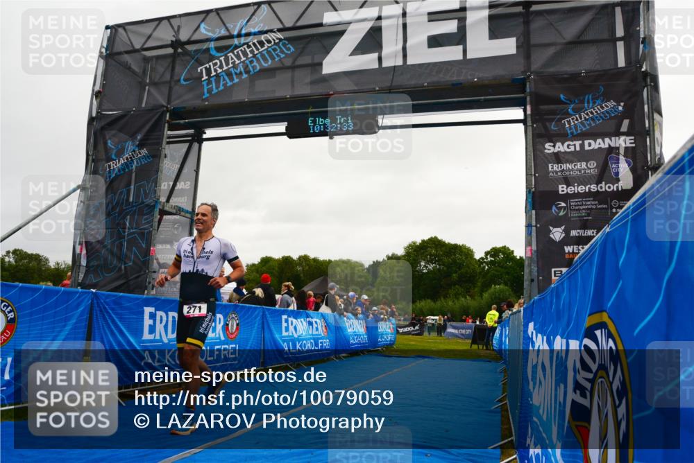 30.08.2026 - Elbe Triathlon Hamburg LAZAROV Photography http://msf.ph/oto/10079059 30.08.2026 10:32:34 Ziel 271 meine-sportfotos.de