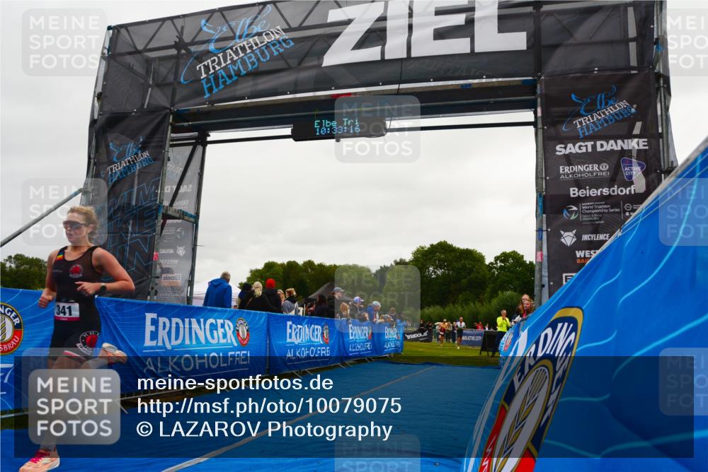 30.08.2026 - Elbe Triathlon Hamburg LAZAROV Photography http://msf.ph/oto/10079075 30.08.2026 10:33:16 Ziel 313, 341 meine-sportfotos.de