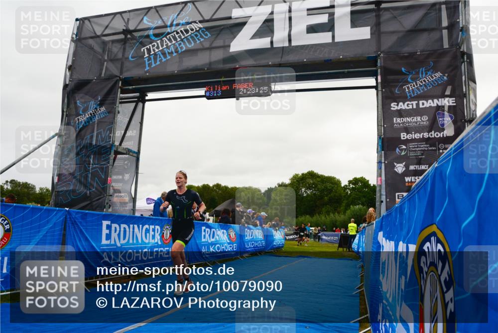 30.08.2026 - Elbe Triathlon Hamburg LAZAROV Photography http://msf.ph/oto/10079090 30.08.2026 10:33:29 Ziel 326, 382 meine-sportfotos.de