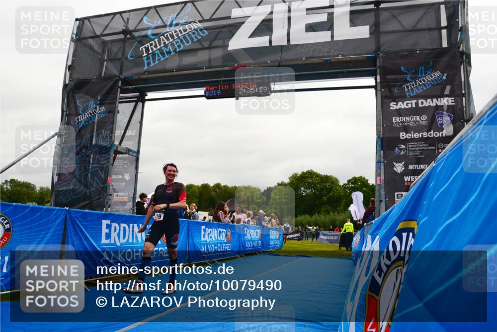 30.08.2026 - Elbe Triathlon Hamburg LAZAROV Photography http://msf.ph/oto/10079490 30.08.2026 10:45:59 Ziel 319 meine-sportfotos.de