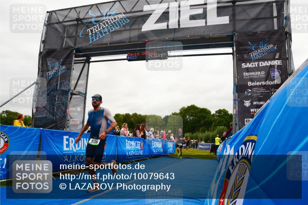 30.08.2026 - Elbe Triathlon Hamburg LAZAROV Photography http://msf.ph/oto/10079643 30.08.2026 10:52:00 Ziel 452, 536 meine-sportfotos.de