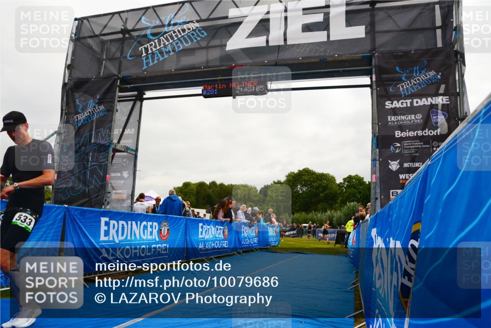 30.08.2026 - Elbe Triathlon Hamburg LAZAROV Photography http://msf.ph/oto/10079686 30.08.2026 10:53:08 Ziel 260, 389, 533 meine-sportfotos.de