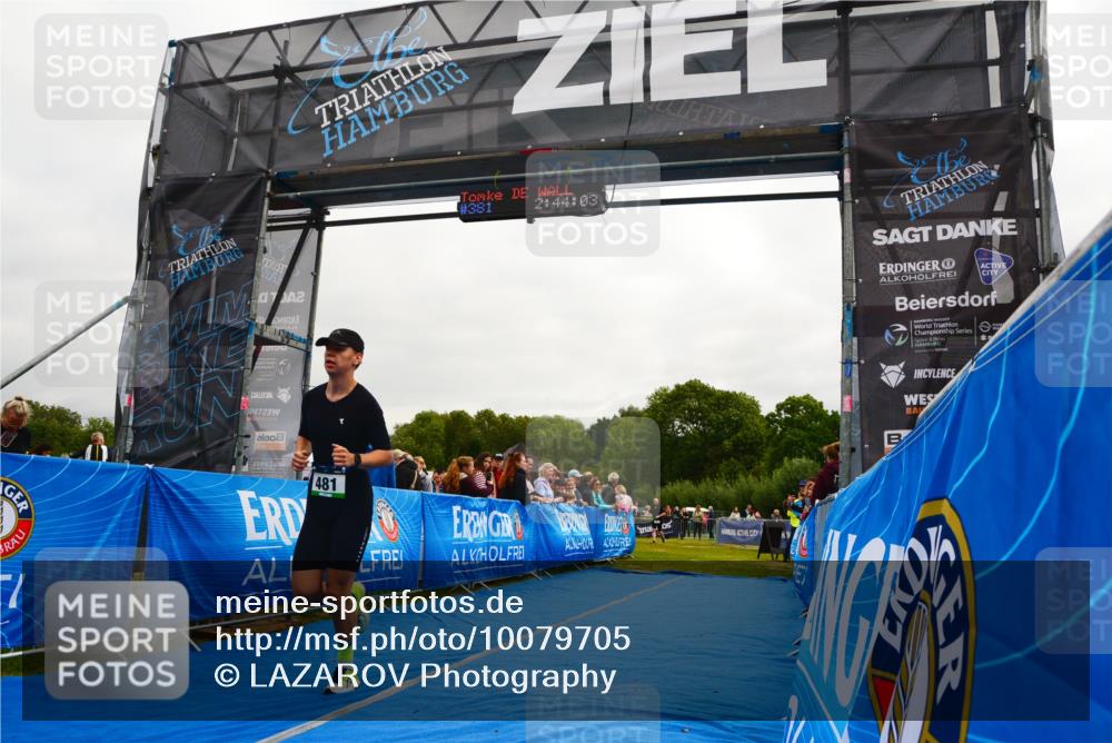 30.08.2026 - Elbe Triathlon Hamburg LAZAROV Photography http://msf.ph/oto/10079705 30.08.2026 10:54:06 Ziel 481 meine-sportfotos.de