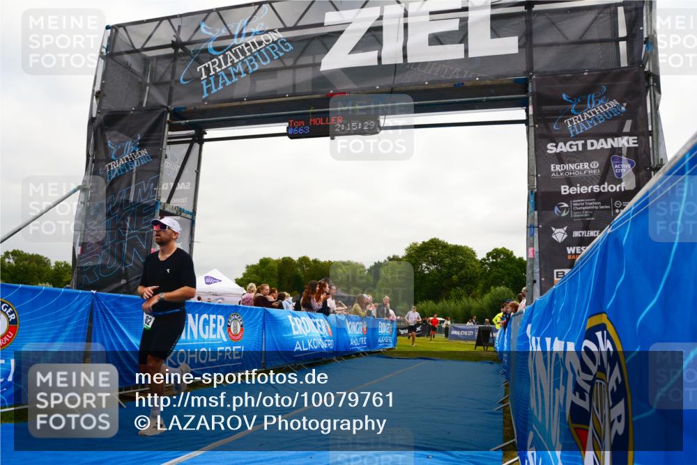 30.08.2026 - Elbe Triathlon Hamburg LAZAROV Photography http://msf.ph/oto/10079761 30.08.2026 10:55:40 Ziel 543, 582, 660 meine-sportfotos.de