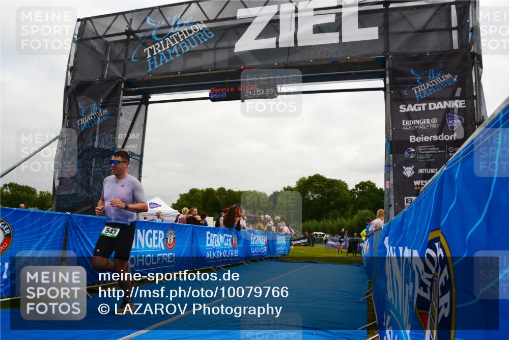 30.08.2026 - Elbe Triathlon Hamburg LAZAROV Photography http://msf.ph/oto/10079766 30.08.2026 10:55:45 Ziel 543 meine-sportfotos.de