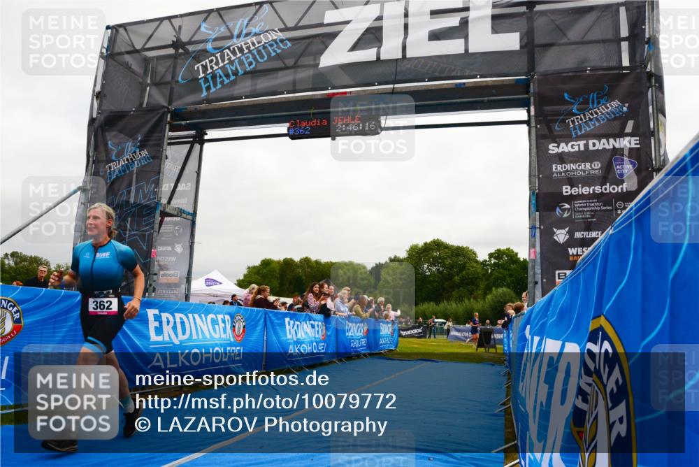 30.08.2026 - Elbe Triathlon Hamburg LAZAROV Photography http://msf.ph/oto/10079772 30.08.2026 10:56:15 Ziel 362 meine-sportfotos.de