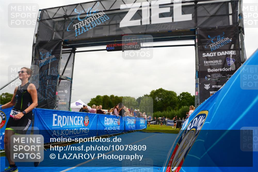 30.08.2026 - Elbe Triathlon Hamburg LAZAROV Photography http://msf.ph/oto/10079809 30.08.2026 10:57:21 Ziel 386 meine-sportfotos.de