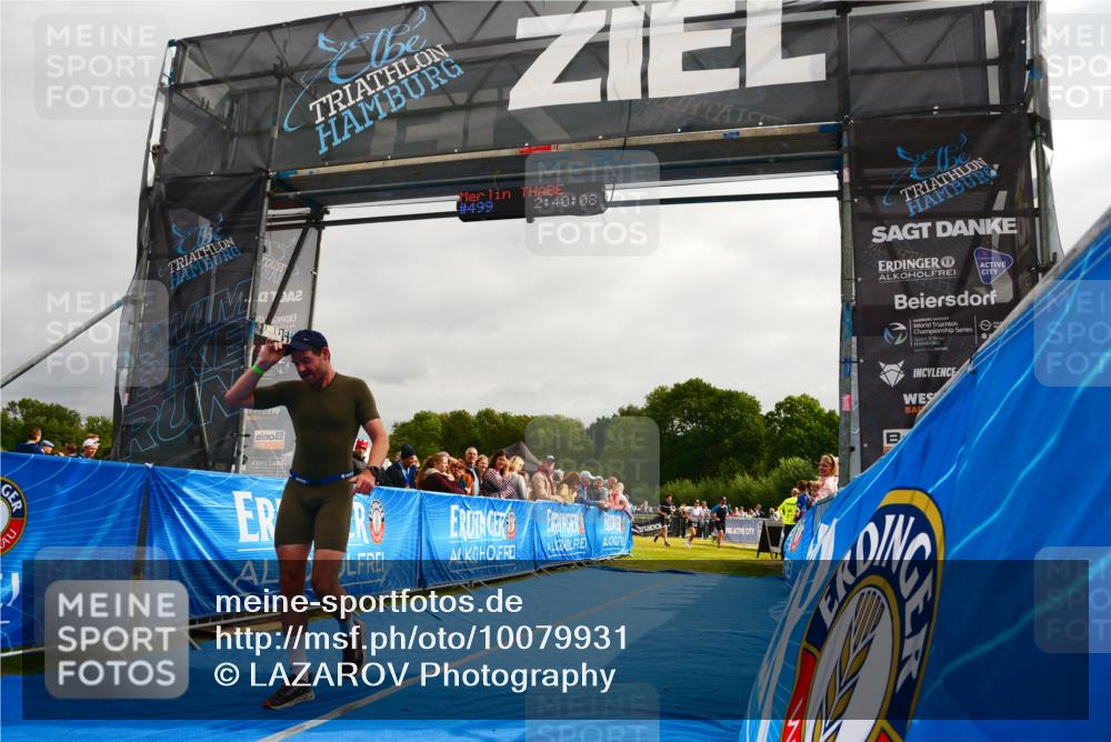30.08.2026 - Elbe Triathlon Hamburg LAZAROV Photography http://msf.ph/oto/10079931 30.08.2026 11:00:08 Ziel 499 meine-sportfotos.de