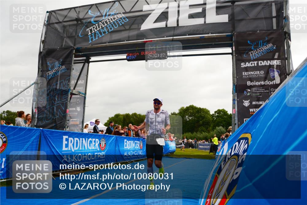 30.08.2026 - Elbe Triathlon Hamburg LAZAROV Photography http://msf.ph/oto/10080031 30.08.2026 11:02:40 Ziel 552, 637, 739, 1116 meine-sportfotos.de