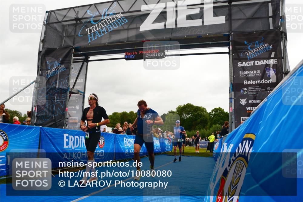 30.08.2026 - Elbe Triathlon Hamburg LAZAROV Photography http://msf.ph/oto/10080080 30.08.2026 11:04:03 Ziel 449, 642, 658, 664, 1897 meine-sportfotos.de