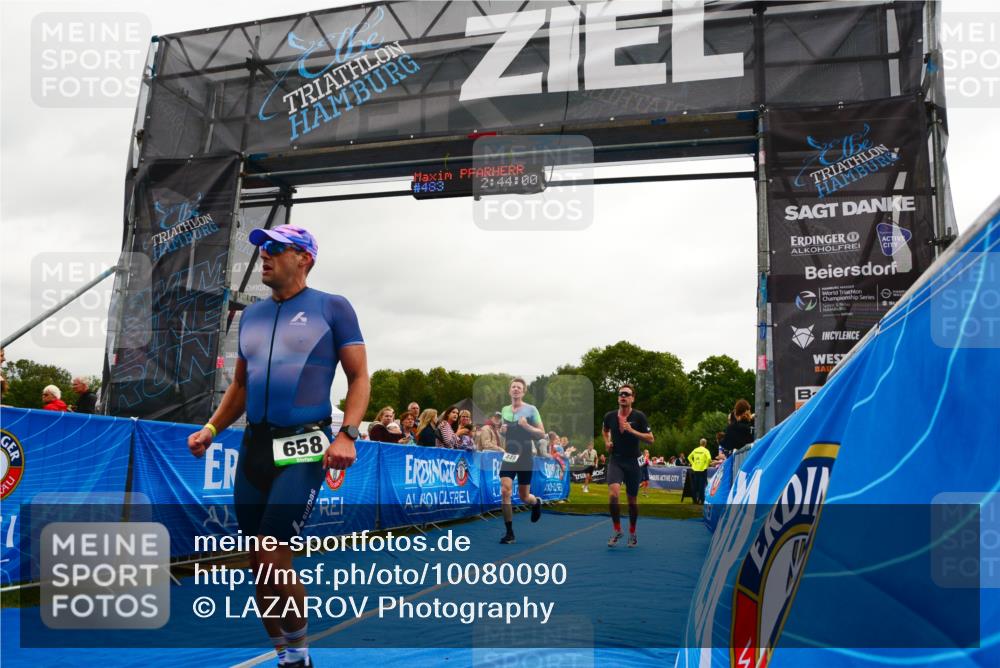30.08.2026 - Elbe Triathlon Hamburg LAZAROV Photography http://msf.ph/oto/10080090 30.08.2026 11:04:06 Ziel 449, 642, 658, 664, 1897 meine-sportfotos.de