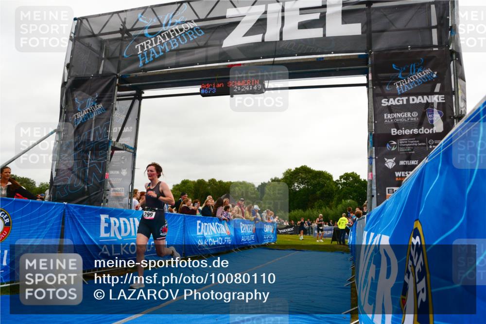 30.08.2026 - Elbe Triathlon Hamburg LAZAROV Photography http://msf.ph/oto/10080110 30.08.2026 11:04:49 Ziel 299, 673 meine-sportfotos.de