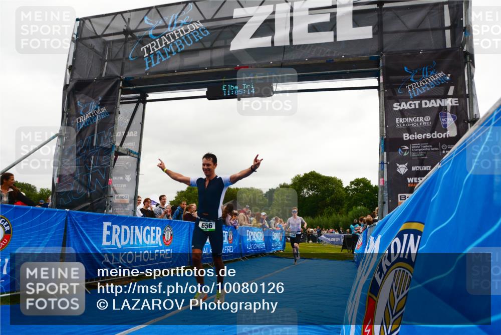 30.08.2026 - Elbe Triathlon Hamburg LAZAROV Photography http://msf.ph/oto/10080126 30.08.2026 11:05:15 Ziel 656, 698, 1008 meine-sportfotos.de