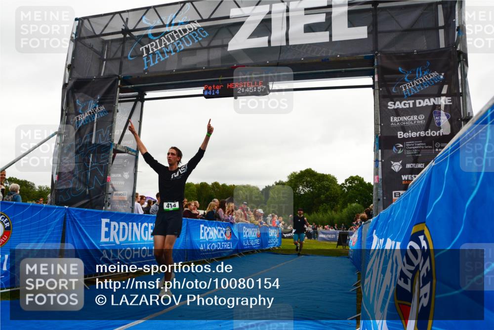 30.08.2026 - Elbe Triathlon Hamburg LAZAROV Photography http://msf.ph/oto/10080154 30.08.2026 11:05:56 Ziel 414, 431, 671, 779 meine-sportfotos.de