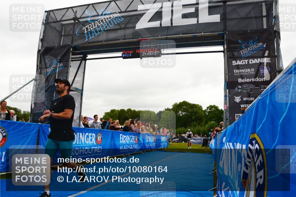 30.08.2026 - Elbe Triathlon Hamburg LAZAROV Photography http://msf.ph/oto/10080164 30.08.2026 11:05:59 Ziel 414, 431, 671, 779 meine-sportfotos.de