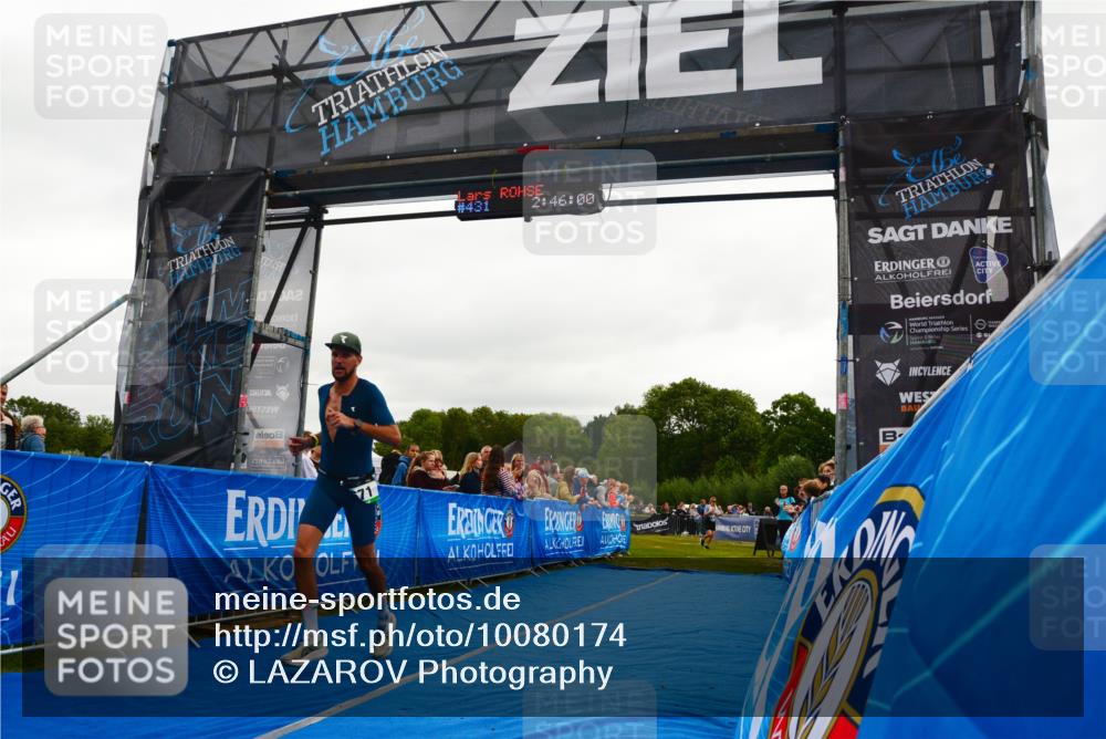 30.08.2026 - Elbe Triathlon Hamburg LAZAROV Photography http://msf.ph/oto/10080174 30.08.2026 11:06:05 Ziel 671, 779 meine-sportfotos.de