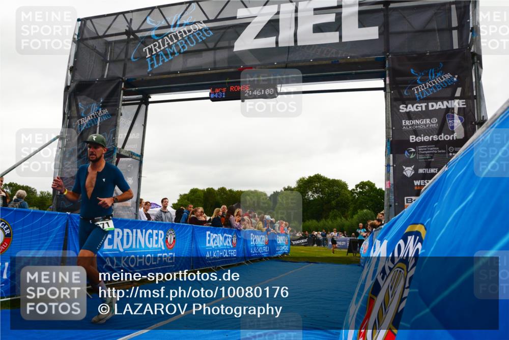 30.08.2026 - Elbe Triathlon Hamburg LAZAROV Photography http://msf.ph/oto/10080176 30.08.2026 11:06:05 Ziel 671, 779 meine-sportfotos.de