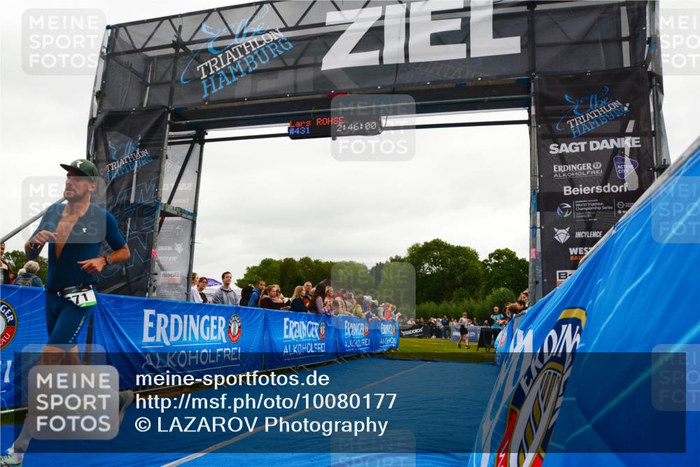 30.08.2026 - Elbe Triathlon Hamburg LAZAROV Photography http://msf.ph/oto/10080177 30.08.2026 11:06:05 Ziel 671, 779 meine-sportfotos.de