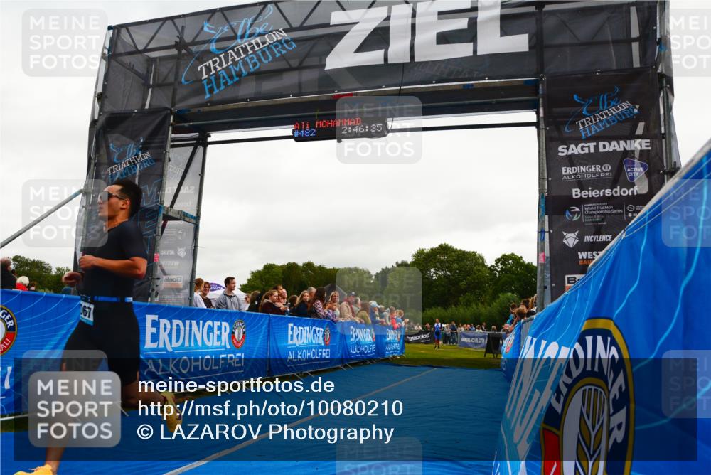 30.08.2026 - Elbe Triathlon Hamburg LAZAROV Photography http://msf.ph/oto/10080210 30.08.2026 11:06:41 Ziel 675, 1067 meine-sportfotos.de