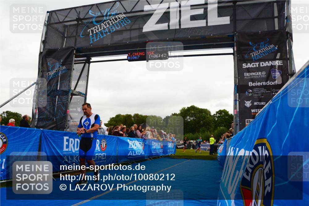 30.08.2026 - Elbe Triathlon Hamburg LAZAROV Photography http://msf.ph/oto/10080212 30.08.2026 11:06:52 Ziel 289 meine-sportfotos.de