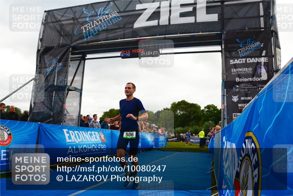 30.08.2026 - Elbe Triathlon Hamburg LAZAROV Photography http://msf.ph/oto/10080247 30.08.2026 11:08:22 Ziel 506, 790 meine-sportfotos.de